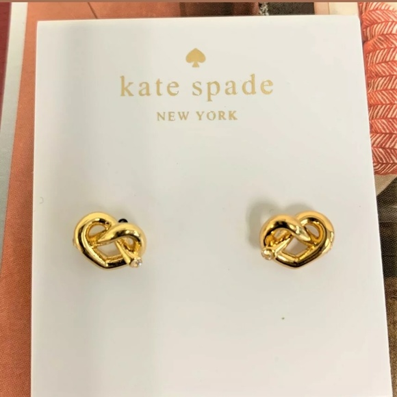 *NWT* ♠️ Kate Spade pretzel 🥨 earrings - Picture 5 of 5